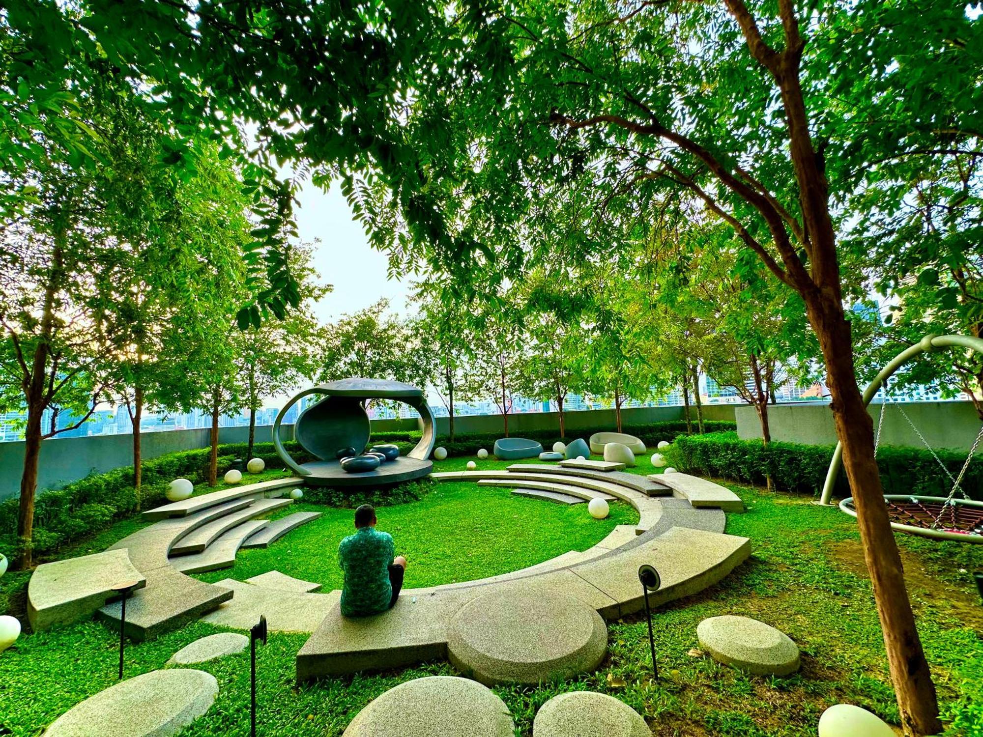 Scarletz Suites Klcc By Aura Kuala Lumpur Eksteriør billede